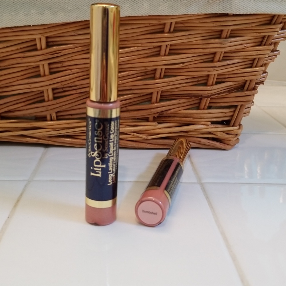 LipSense Bombshell